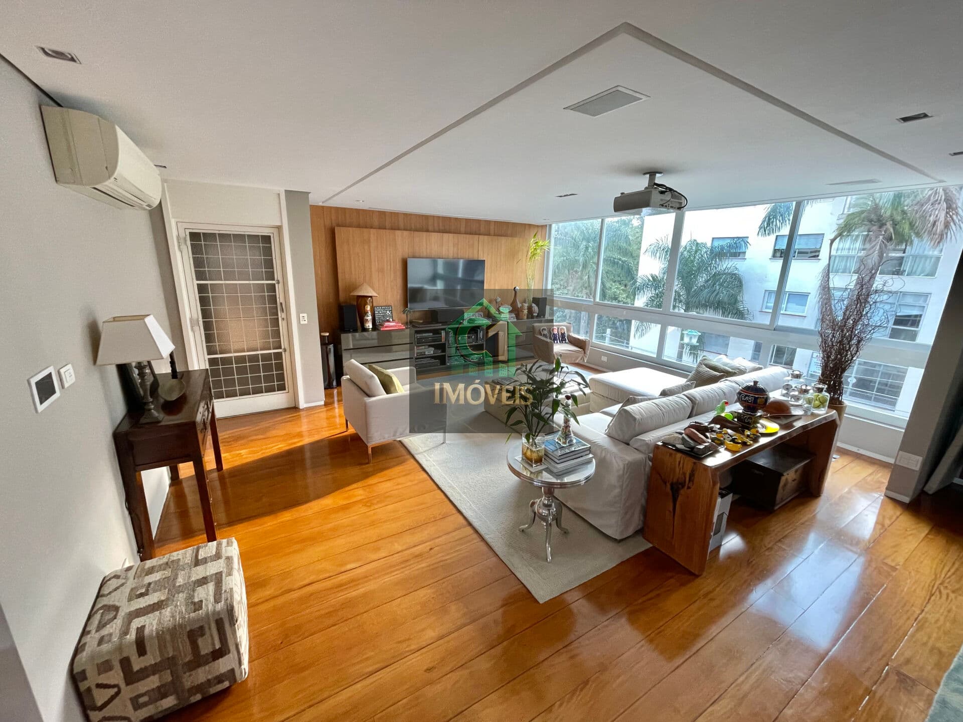 Apartamento em São Paulo - Pacaembu