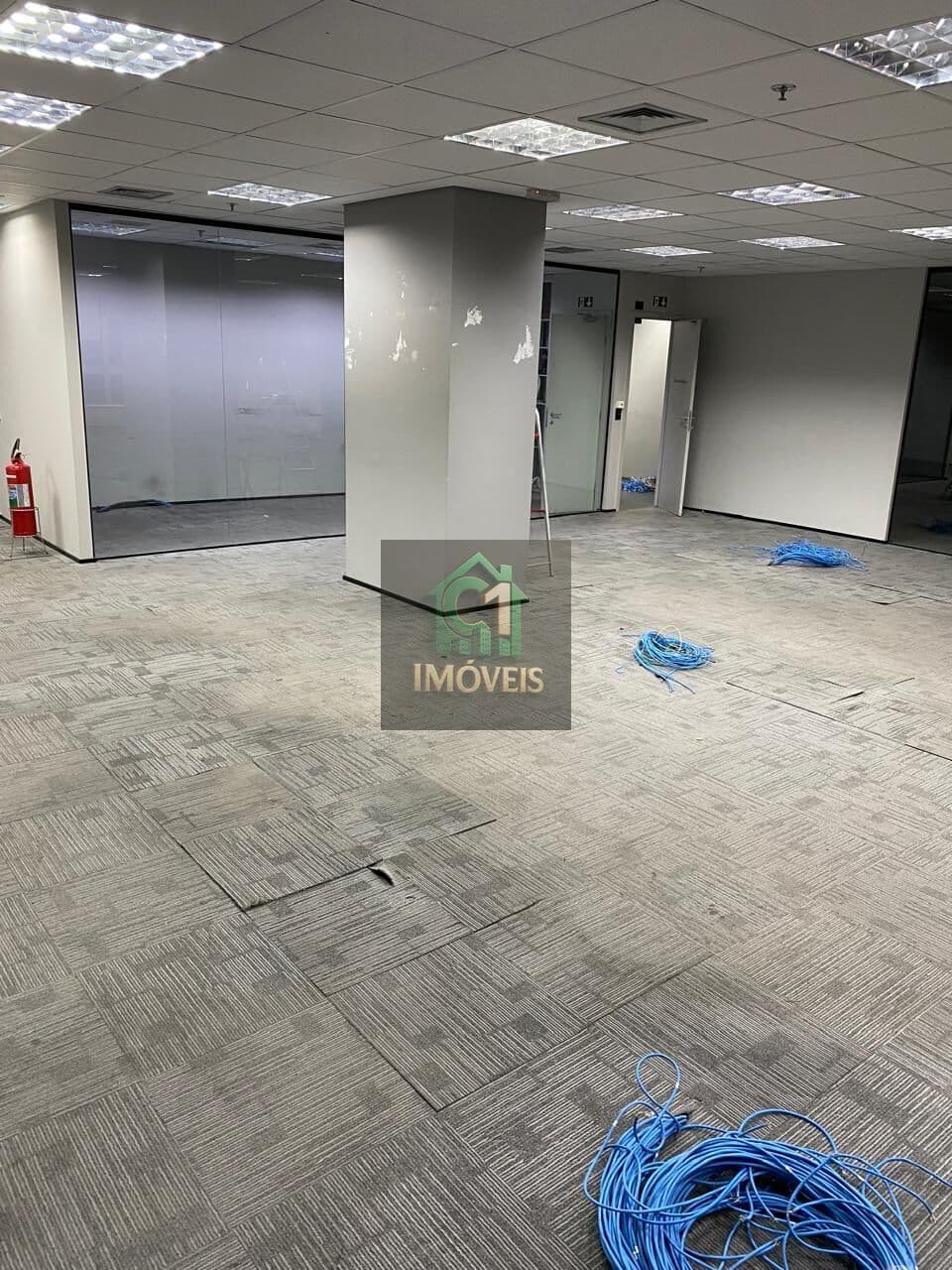 Conjunto comercial - 459 m² - 9 vagas de garagem - Itaim Bibi