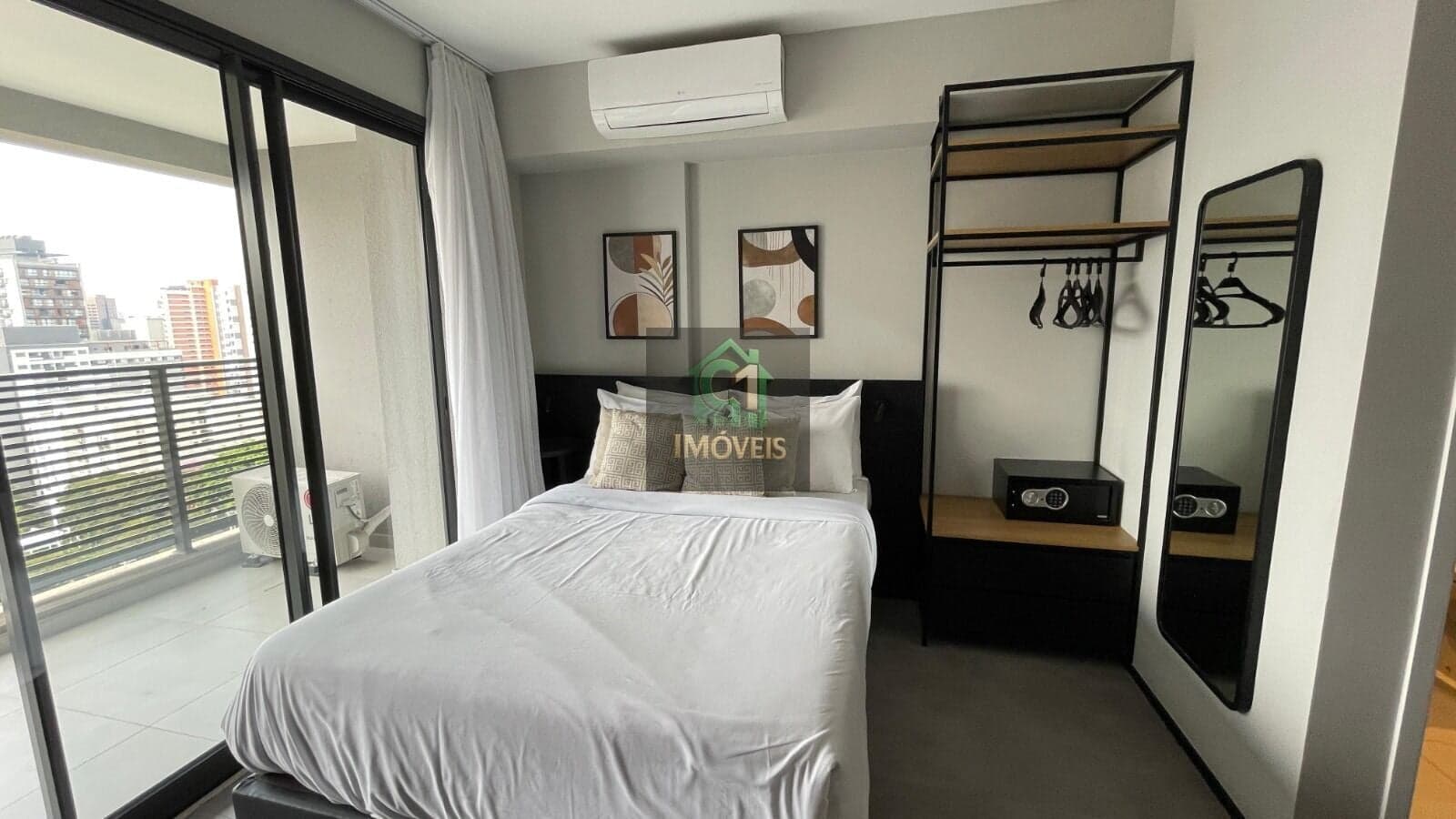 Apartamento Studio, para venda ou locação em Pompeia - SP