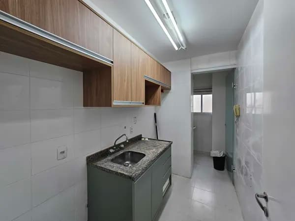 Apartamento com 2 dormitórios e 1 vaga na Pompeia