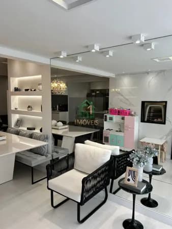 Apartamento à venda com 2 suítes, 3 banheiros, 2 vagas - Barra Funda - SP