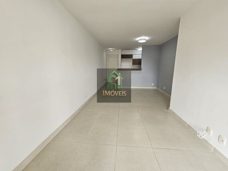 Apartamento pra venda próximo ao metro Tatuapé com 3 dorms, sendo 1 suité, 1 vaga e varanda com churrasqueira