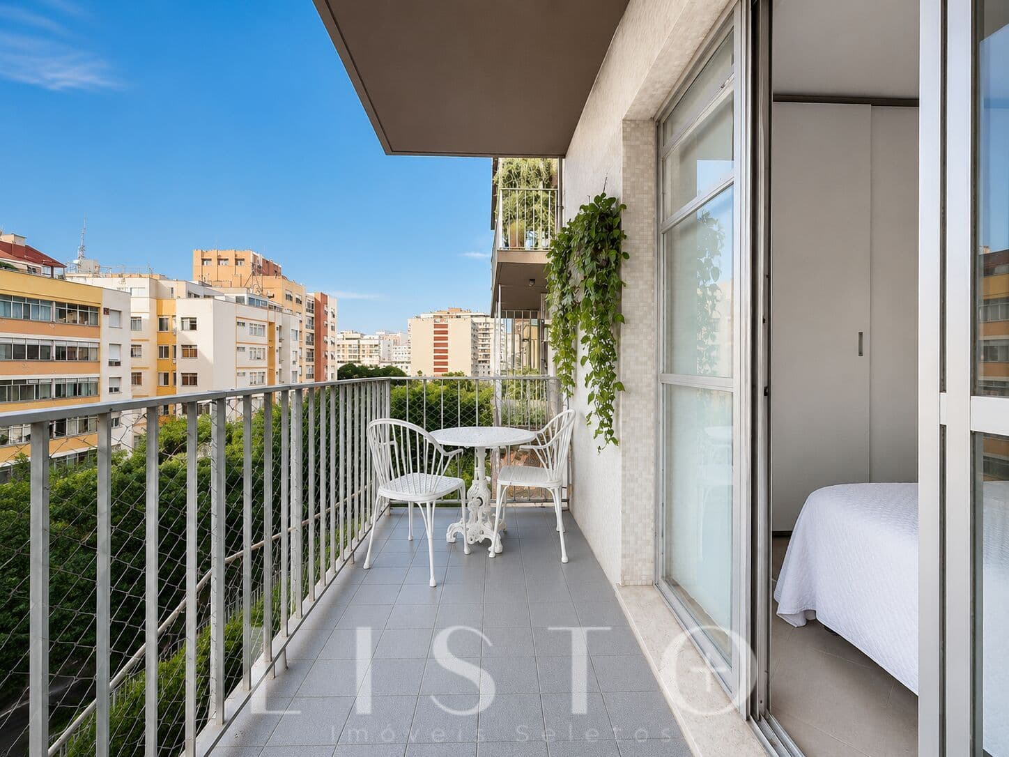Apartamento à venda em Botafogo | 91m² | 2 Quartos | Suíte | Varanda | Infraestrutura Completa