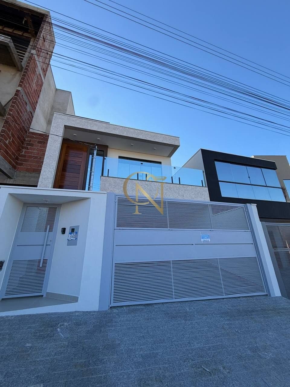 Casa À Venda