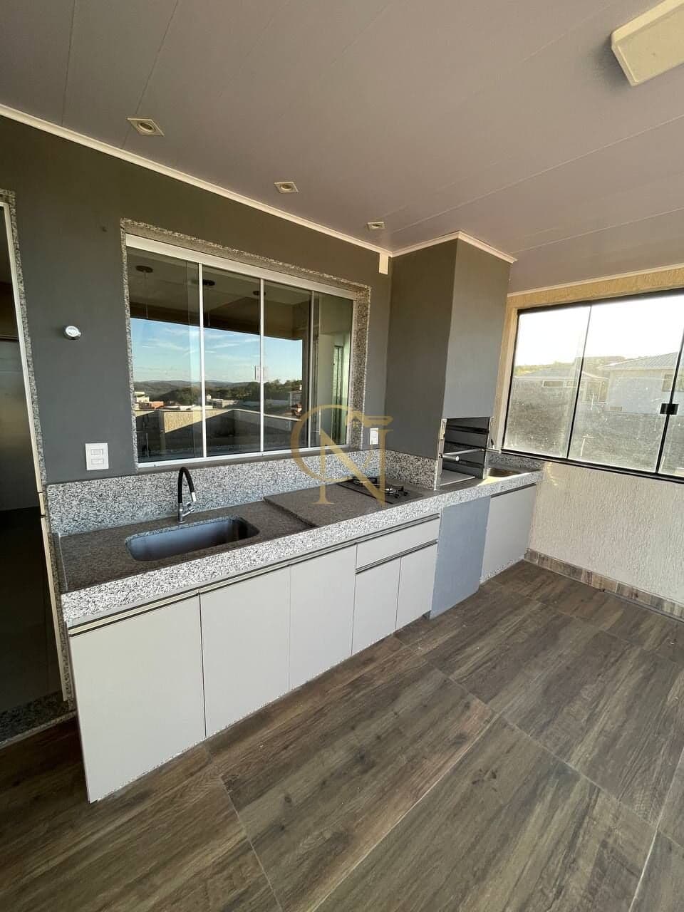 Cobertura Duplex para Aluguel – 335m² de Conforto, Espaço e Exclusivdade