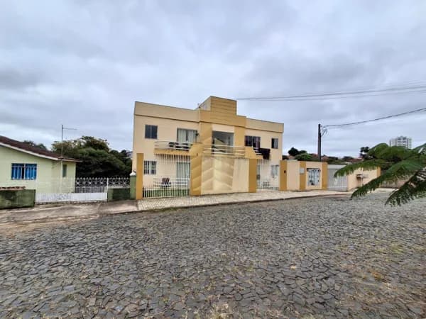 Apartamento no Órfãs