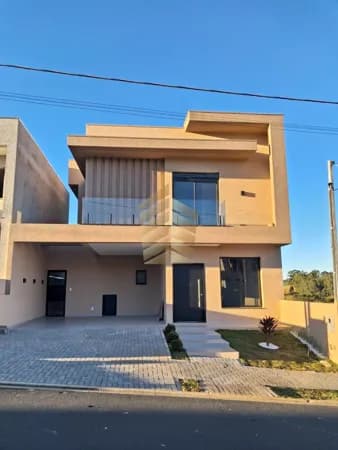 Casa no Condomínio Bosque Mistral