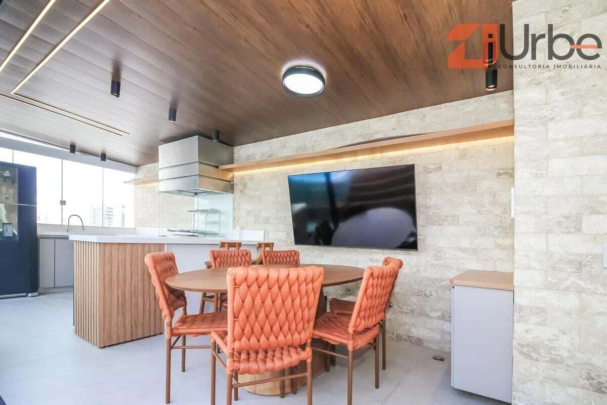 Cobertura Duplex com piscina privativa 200m², 4 dormitórios, 3 vagas à venda na Vila Romana