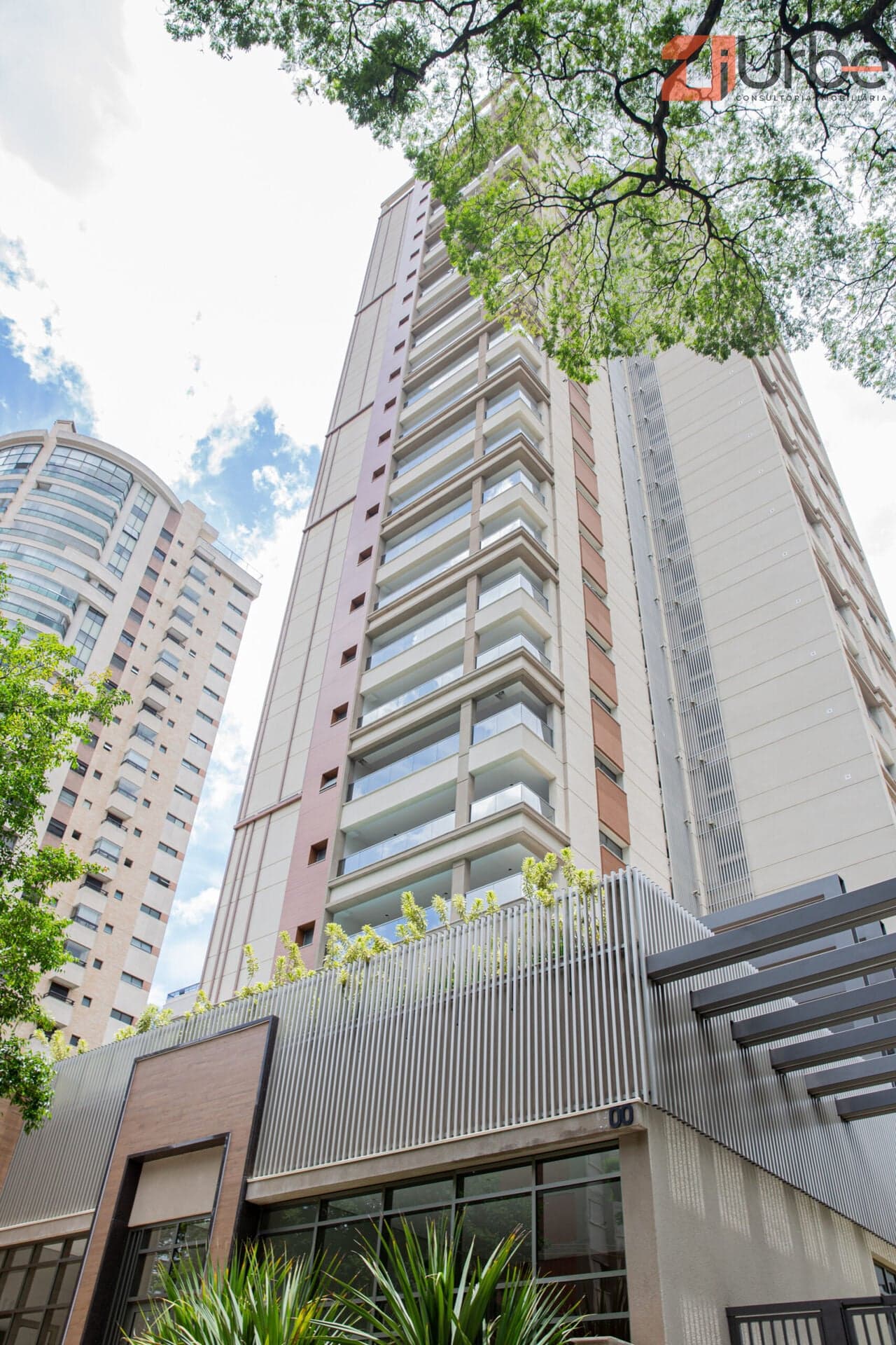 Exclusividade em Perdizes, pronto para morar, 138m², 3 suítes à 4 minutos da futura estação de Metrô