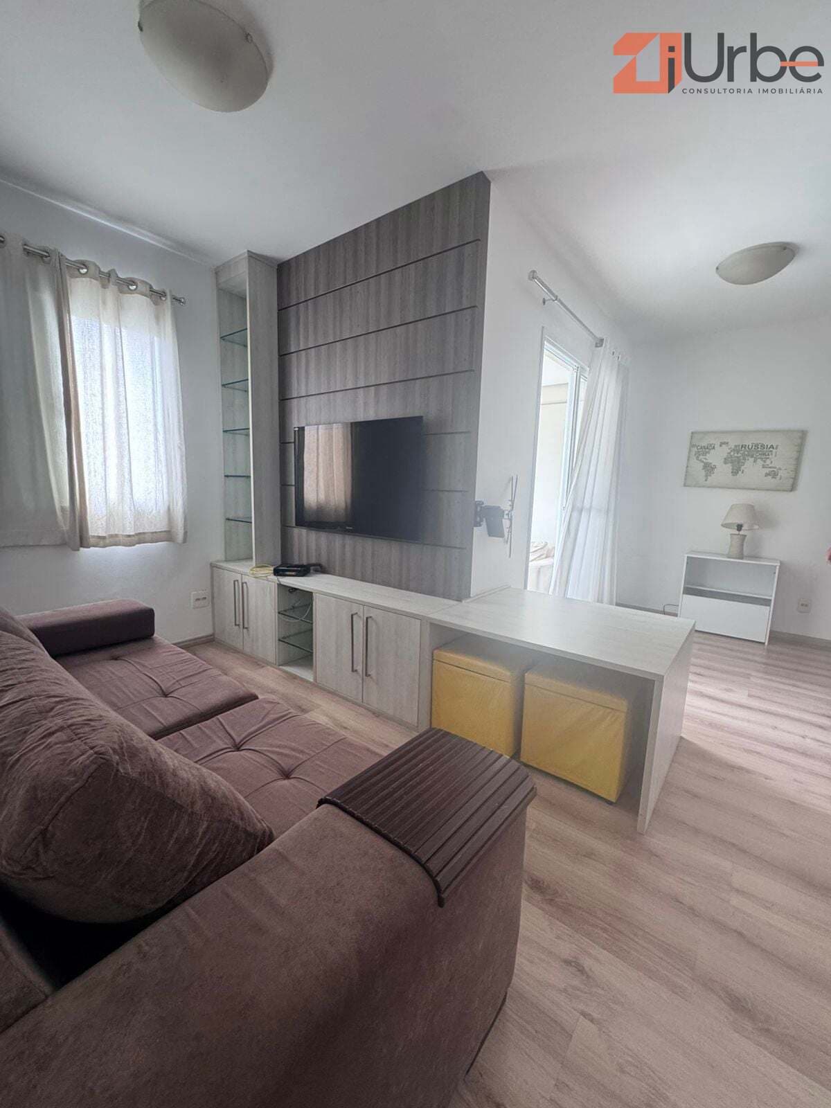 Apartamento à venda de 70m² com 2 Quartos, Mobiliado e 1 Vaga na Barra Funda