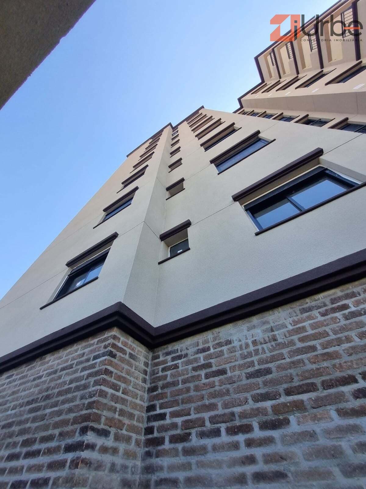 Apartamento na Vila Romana com 2 dormitórios, 1 vaga pronto para morar
