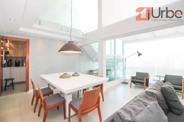 Cobertura Duplex com piscina privativa 200m², 4 dormitórios, 3 vagas à venda na Vila Romana