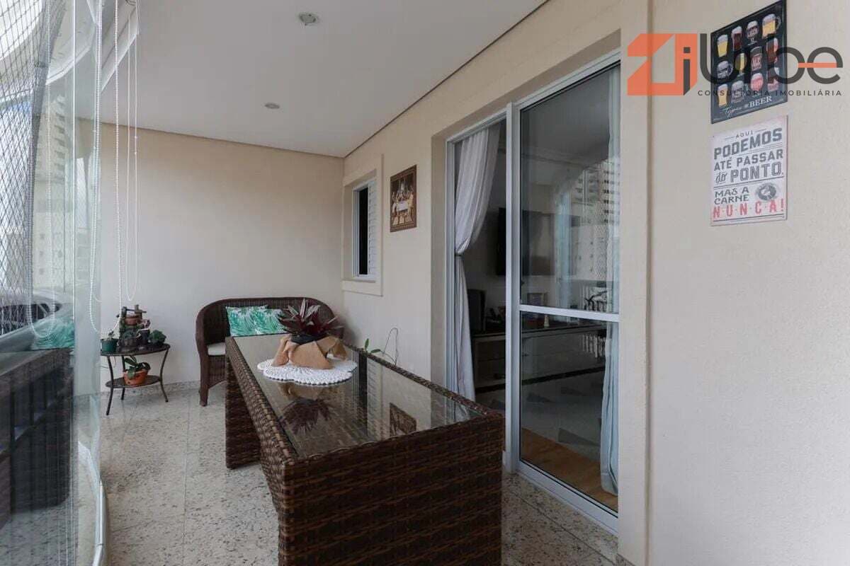 Apartamento à venda com 142m², 3 suítes, 3 vagas em Santana