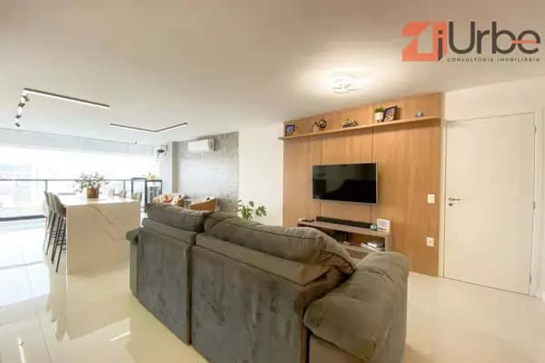 Moderno e aconchegante apartamento à venda com 132m², 3 suítes próximo à futura estação de Metrô na Vila Romana