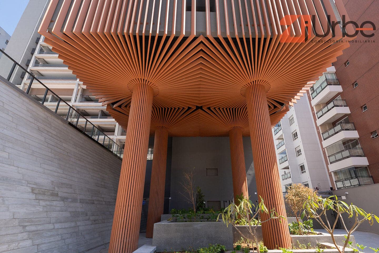 Apartamento com 2 suítes à venda, 79m² à 5 minutos da futura estação de Metrô