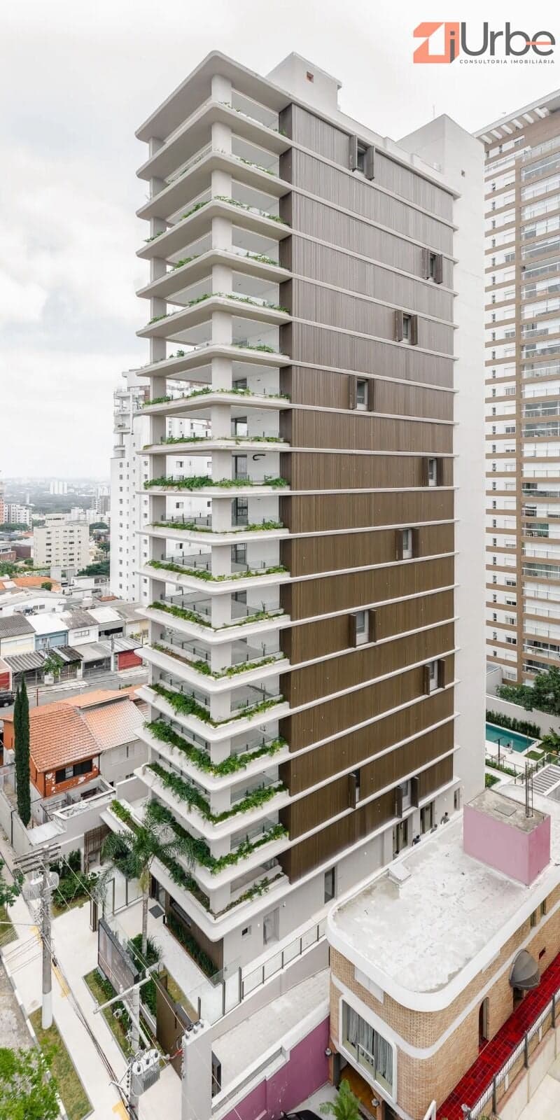 Garden pronto à venda no Alto da Lapa com 272m², 2 vagas próximo ao Parque Villa-Lobos