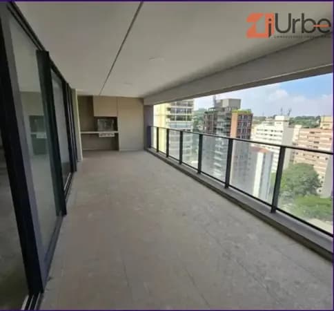 Apartamento à venda com 157m², lazer completo à 350m do Metrô Vila Madalena