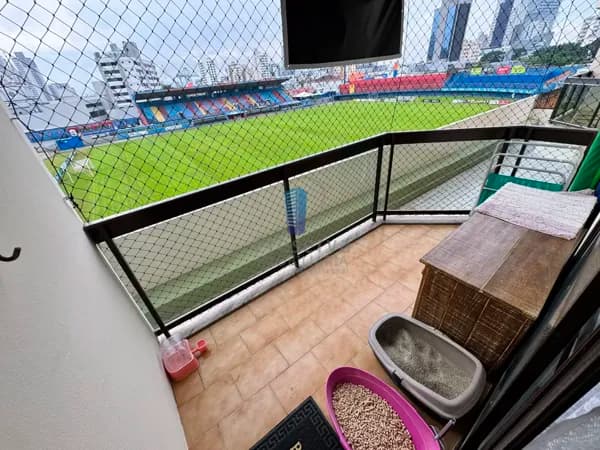 Apartamento semimobiliado à Venda no Centro de Itajaí