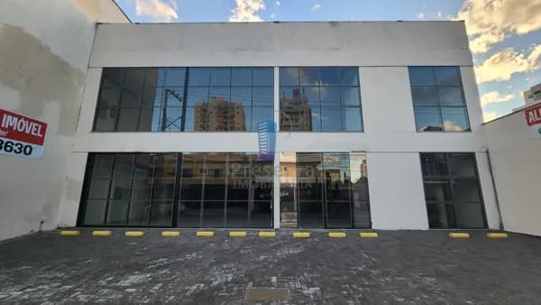 Sala comercial com 800 m² no Vila Operária