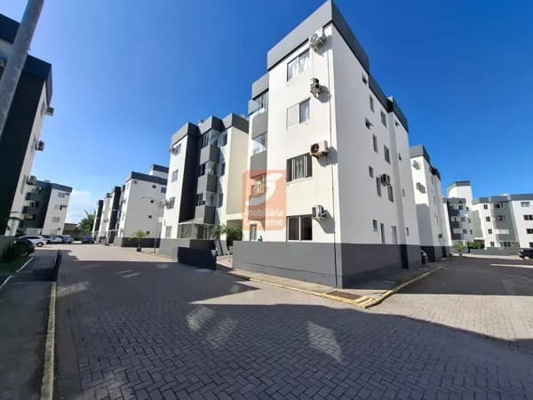 Apartamento em Laguna - Progresso