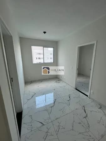 Apartamento em Ferraz de Vasconcelos - Vila Romanópolis