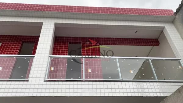 Sobrado à Venda – 3 Dormitórios (1 Suíte) | Vicente de Carvalho com 1 vaga de garagem