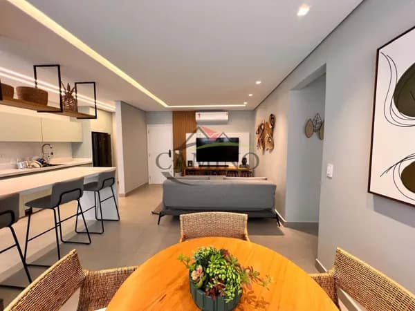 Apartamento em Guarujá - Enseada