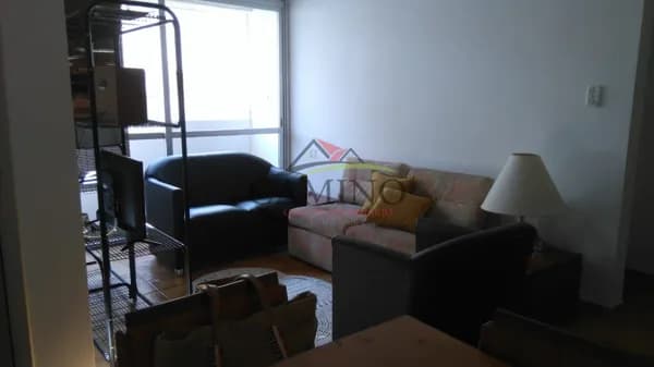 Apartamento á venda com 03 dormitórios, 80 m², próximo à praia da Enseada, Guarujá/SP