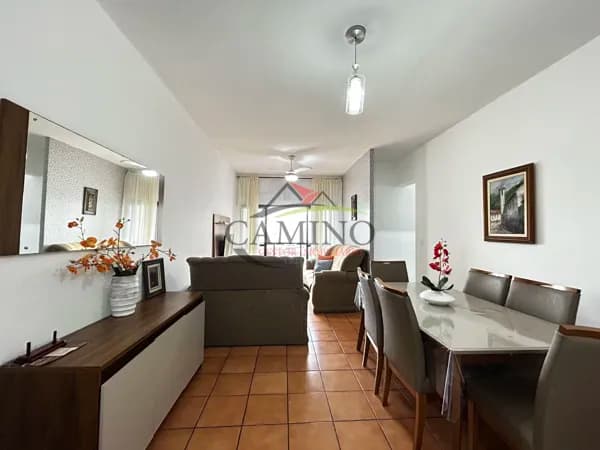 Apartamento à venda de 1 dormitórios, sala ampla, 2 banheiros, 73 m² área total e lazer 600 m da praia da Enseada, Guarujá/SP.