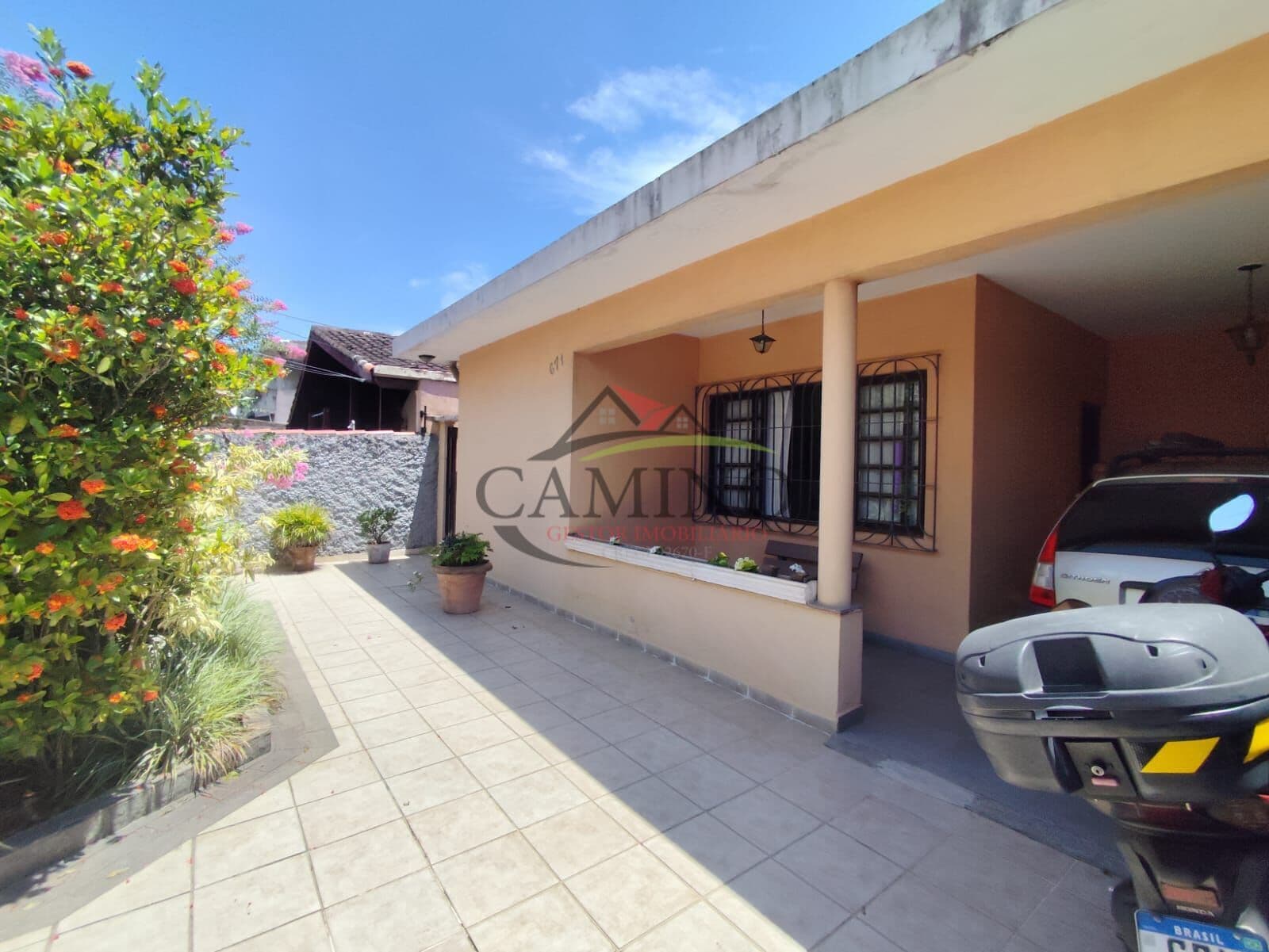 Casa Térrea 3 Dormitórios - Suíte - Edícula Reformada - Ótima Localização