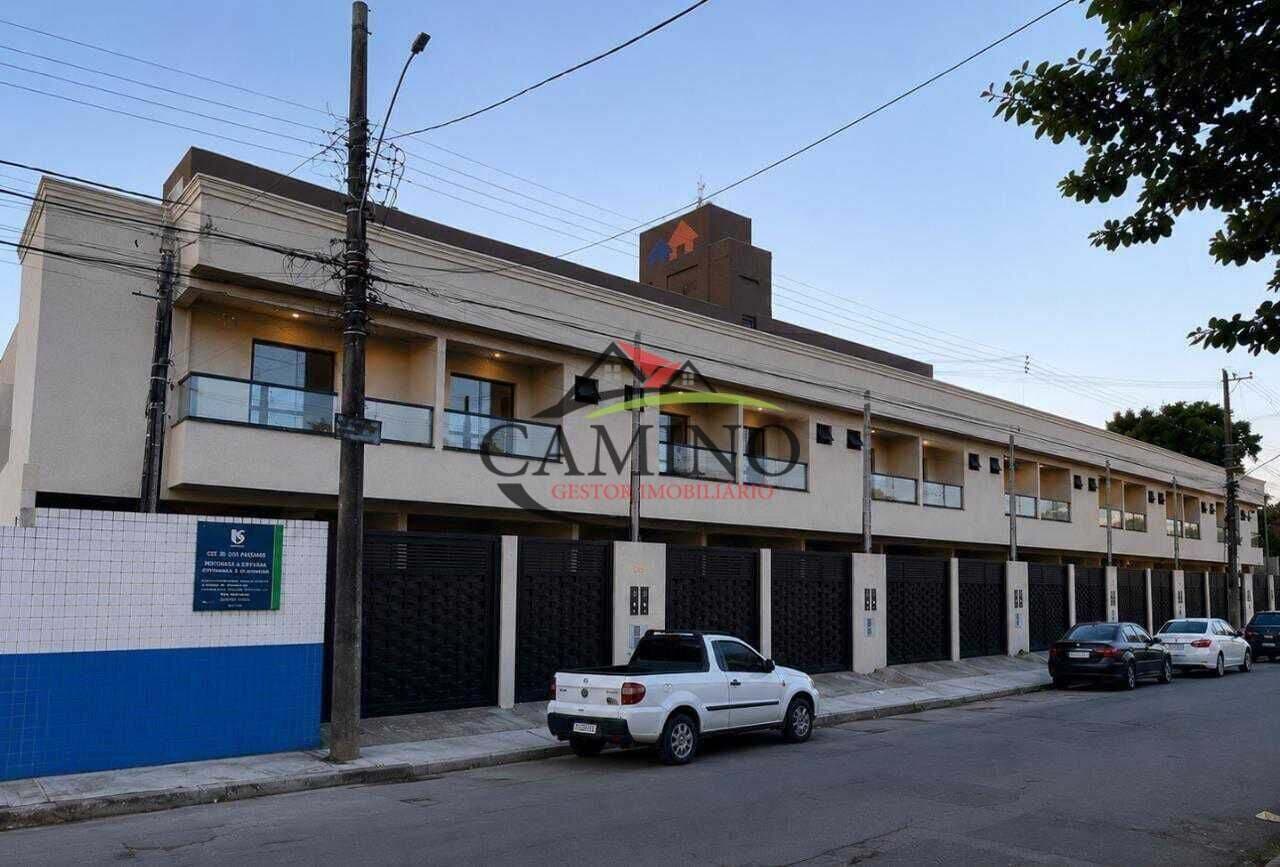 Sobrado amplo 3 Dormitórios sendo 1 Suíte - Jd. dos Pássaros