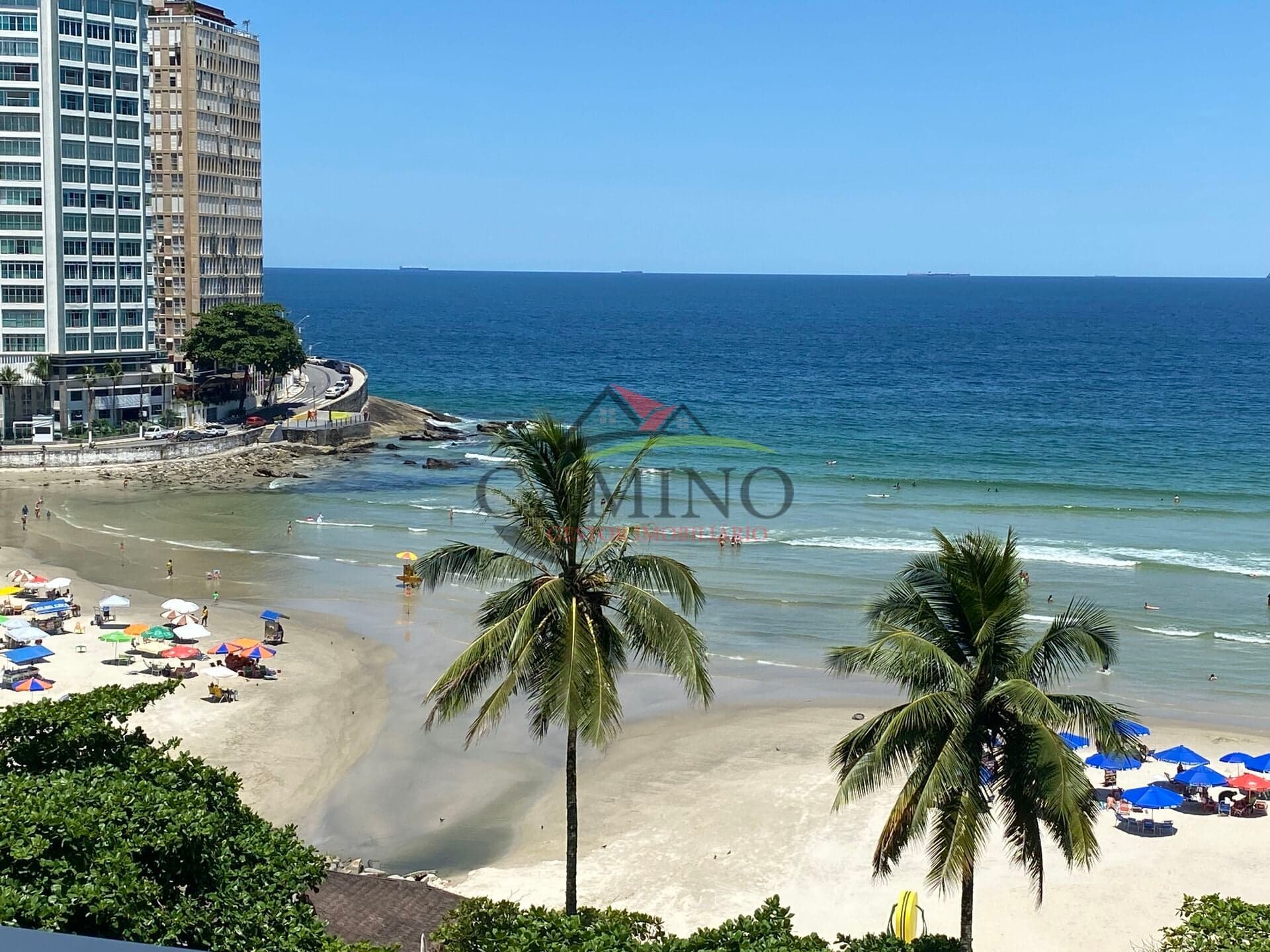 Apartamento 140mts², distribuido em 4 dormitórios, Vista mar - Praia das Pitangueiras - Guarujá- SP.
