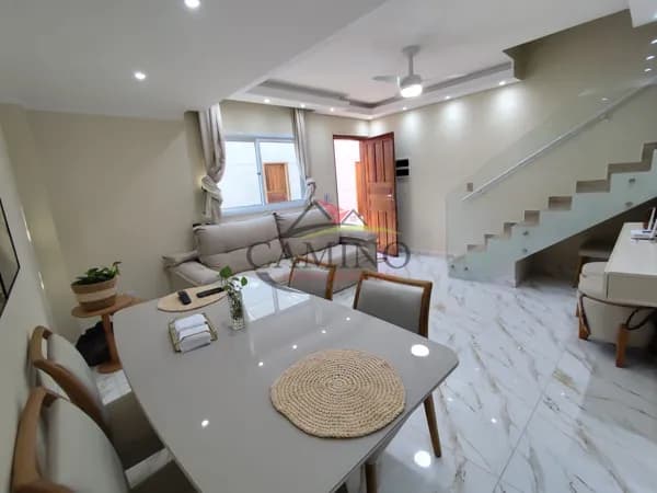 SOBRADO TODO REFORMADO 110m² - 3 DORMITÓRIOS COM SUÍTE - PRONTO PARA MORAR