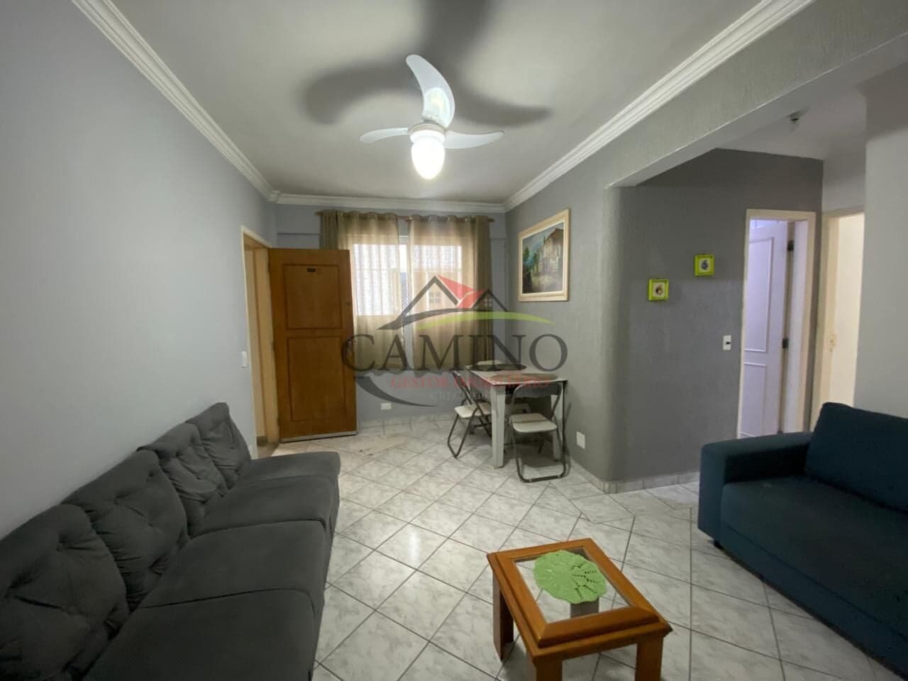 Apartamento de 45 M², 01 dormitório, bem localizado na praia das Pitangueiras - Guarujá/SP.