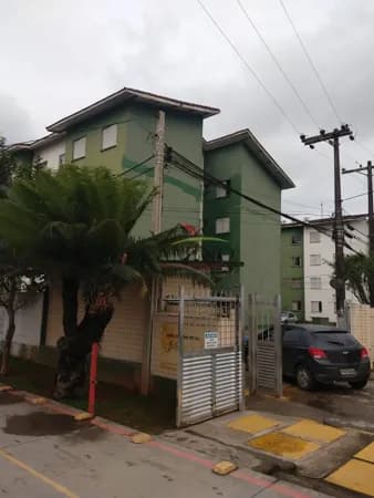 Apartamento em Guarujá - Morrinhos