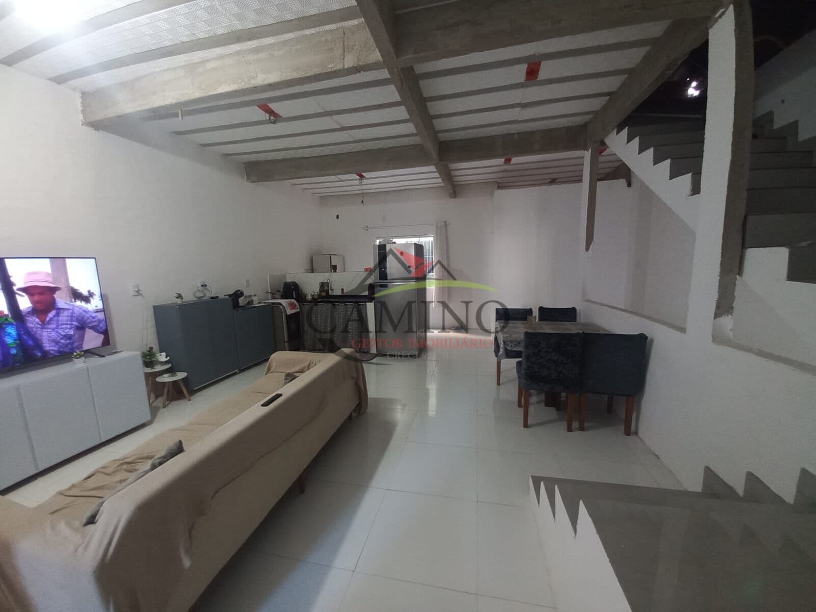 Sobrado com Loja à Venda – Jardim Brasil II - Guarujá - SP.