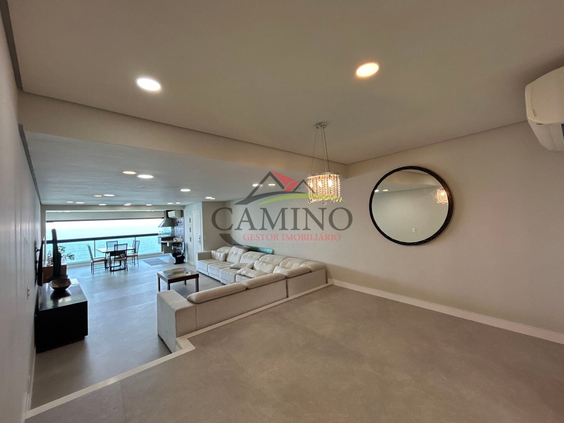 Apartamento em Guarujá - Pitangueiras