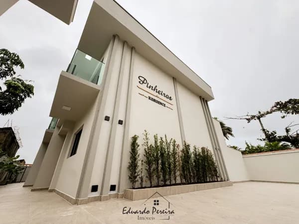 🏡 PINHEIROS RESIDENCE – EXCLUSIVIDADE, SOFISTICAÇÃO E VISTA PARA O MAR! 🌊✨
