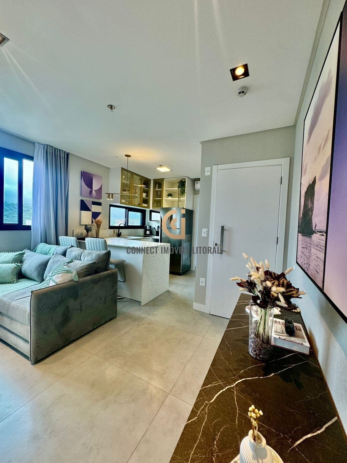 Apartamento à Venda no Manhattan Flats em Itapema – 2 Dormitórios, Mobiliado, Vista Mar e Rooftop