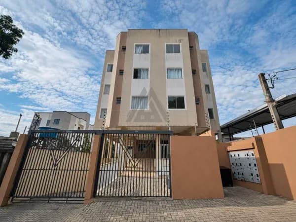 Apartamento Padrão - 3 dormitórios - suíte - Elevador