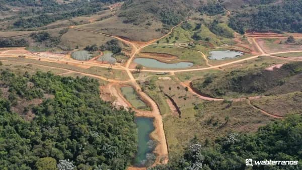 Lotes à venda no Condomínio Vale dos Lagos na cidade de Matias Barbosa - MG