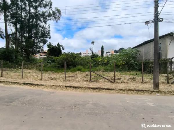 Terreno á venda plano com 1900m² no bairro São Geraldo - Juiz de Fora - MG
