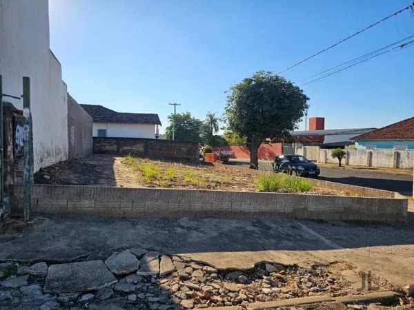 Terreno Rua Osvaldo Cruz