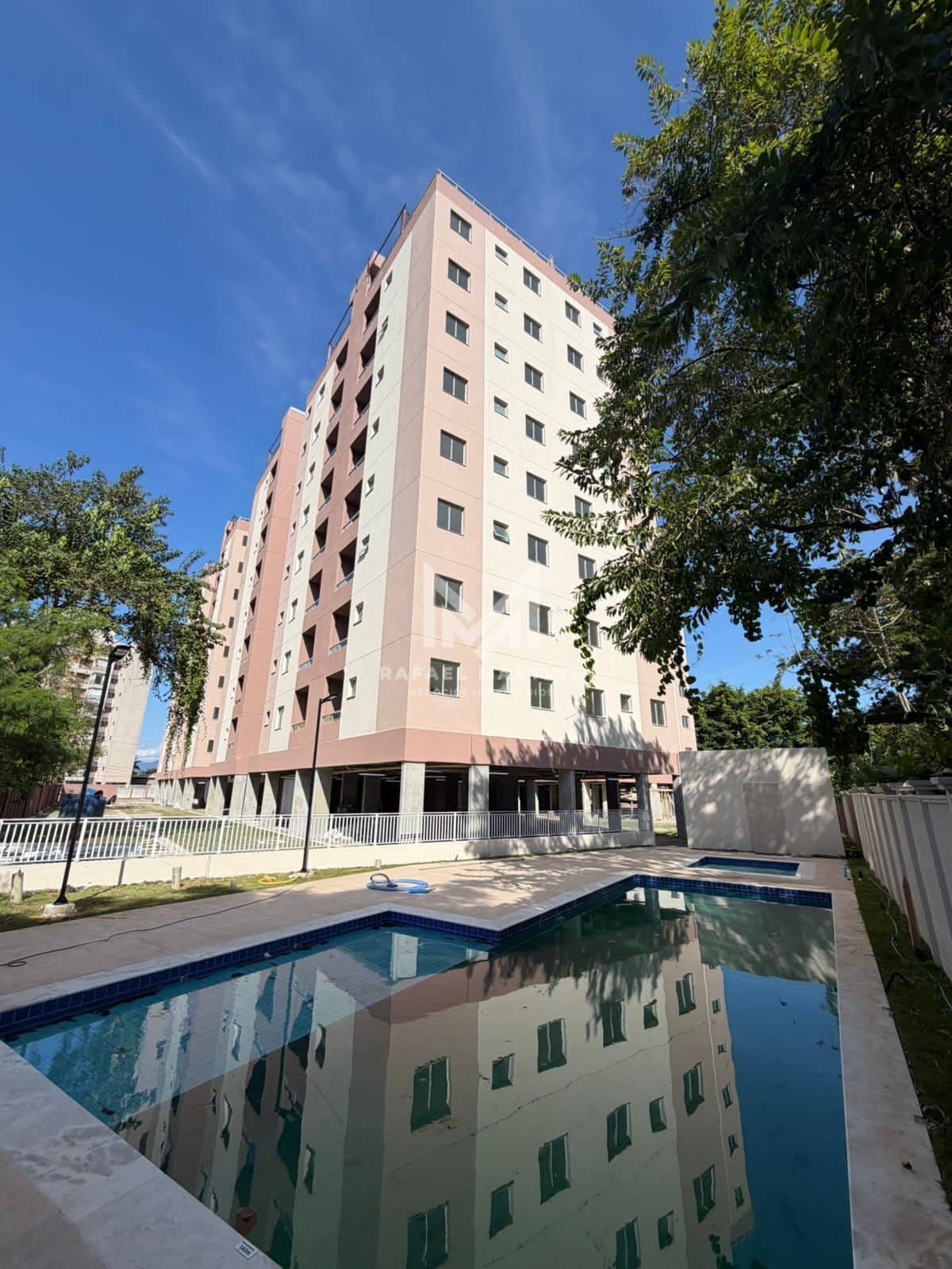 🏖️ Você ainda acha que precisa gastar uma fortuna para morar ou investir na Martim de Sá?