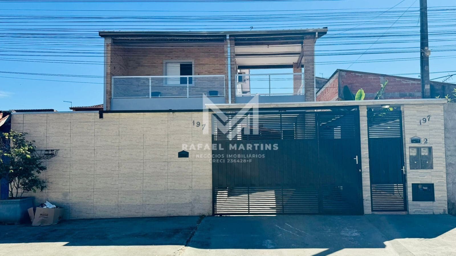 🏡✨ DUAS EXCELENTES OPORTUNIDADES – DOIS SOBRADOS NO MESMO TERRENO! ✨🏡