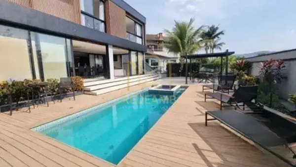 Casa para Alugar com 4 Suítes, 523m2 no Residencial 11