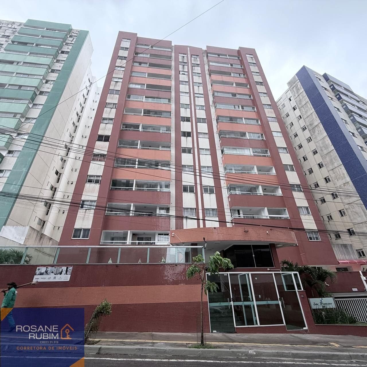 Apartamento 2/4 com suite para locação em Santa Tereza / Luiz Anselmo