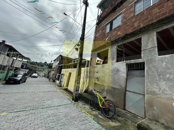 Casa em Olinda, Águas Cumpridas, 3qtos , varanda, copa, vg p/moto, quintal