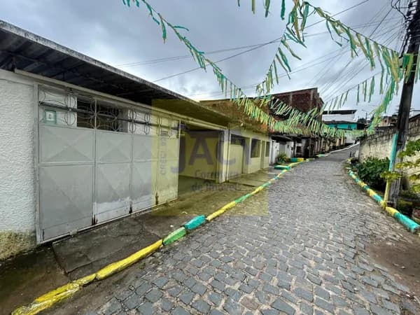 Casa em Águas Compridas Olinda, 2qts, 1vg, placa solar, pt automático, quintal