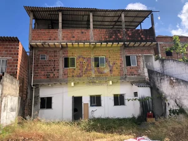 Casa em Jardim Jordao Jaboatãoo, 3qts, 3wcs, 6vgs, salao de festa, quintal